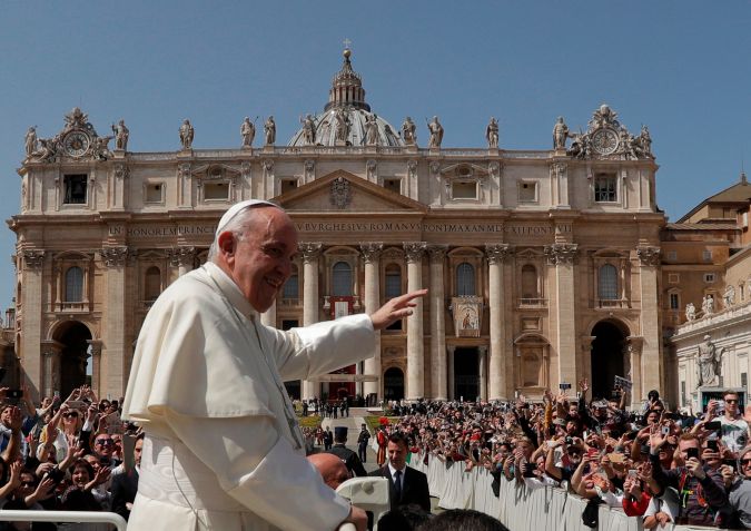 Pope envía su primer mensaje del hospital: "Alabo la oración del corazón"