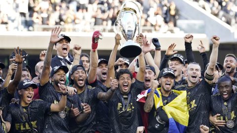 Carlos Vela ya no tiene un vínculo con Los Angeles FC.