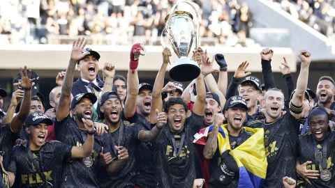 Carlos Vela ya no tiene un vínculo con Los Angeles FC.