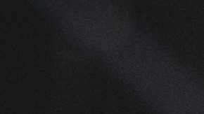 Cooper Kupp saluda a aficionados en SoFi Stadium, la casa de los Rams, tras un partido de la campaña de 2024. El brillante receptor abierto acumuló 690 atrapadas en ocho años con el equipo.