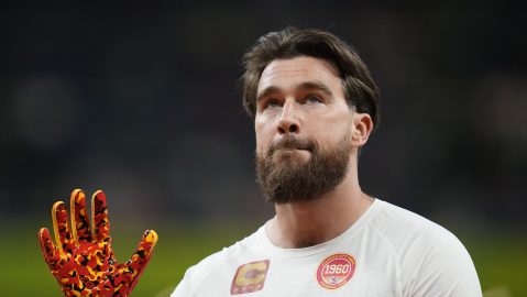 Kansas City Chiefs tight end Travis Kelce waves to fans as he warms up before the NFL Super Bowl 59 football game against the Philadelphia Eagles Monday, Feb. 10, 2025 in New Orleans. (AP Photo/Ashley Landis)