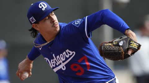 El lanzador mexicano José Rodríguez, de 23 años, durante su primer entrenamiento primaveral con los Dodgers de Los Ángeles.