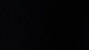 Luka Doncic reacciona durante la remontada de los Lakers en la segunda mitad del partido contra los NY Knicks realizado en Los Ángeles.