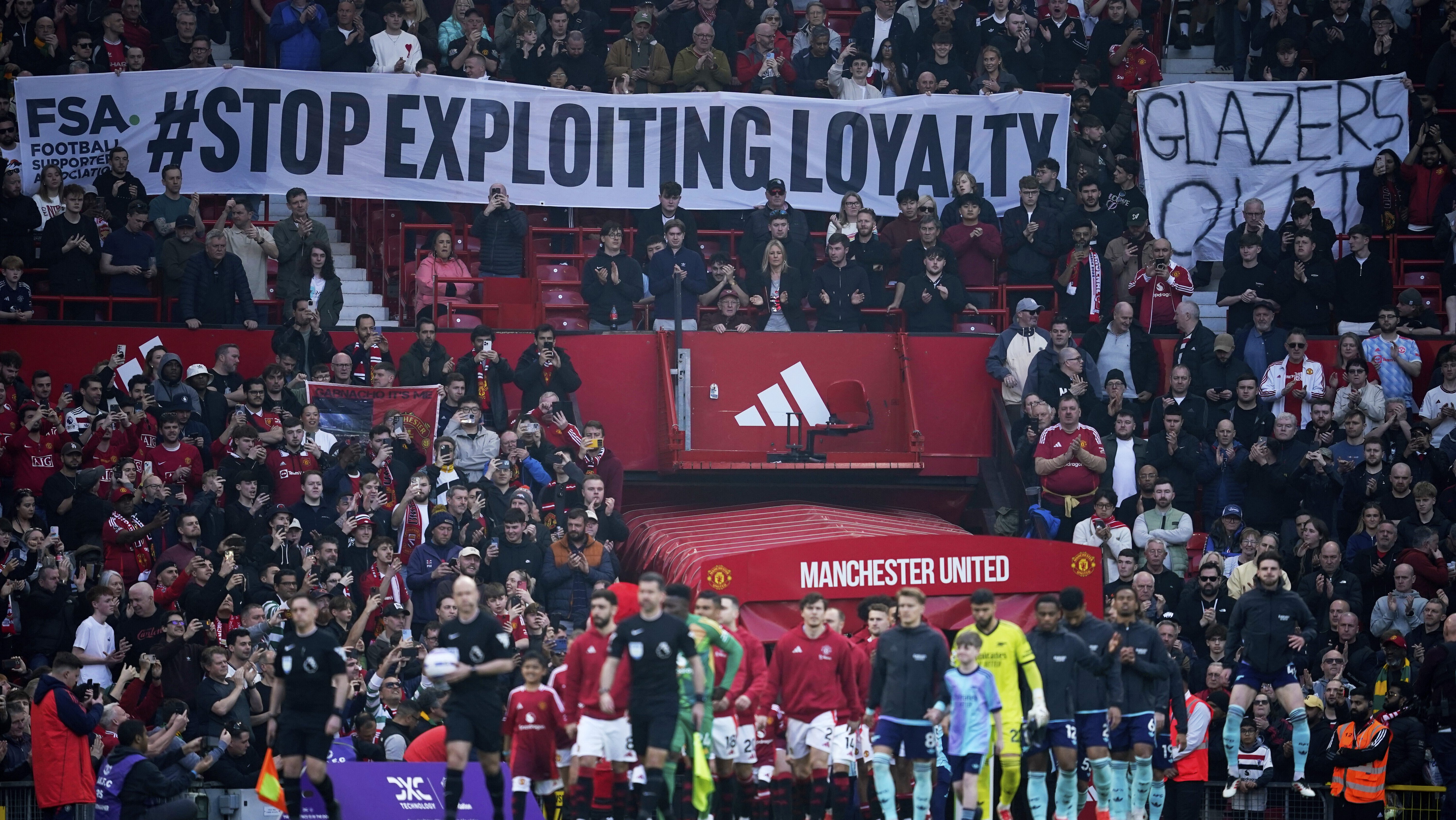 Aficionados del Manchester United dicen que aumento de precio en ...