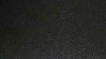 Juez exige saber por qué la administración Trump ignoró orden de redirigir vuelos de deportación.