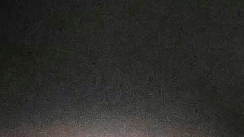 Juez exige saber por qué la administración Trump ignoró orden de redirigir vuelos de deportación.