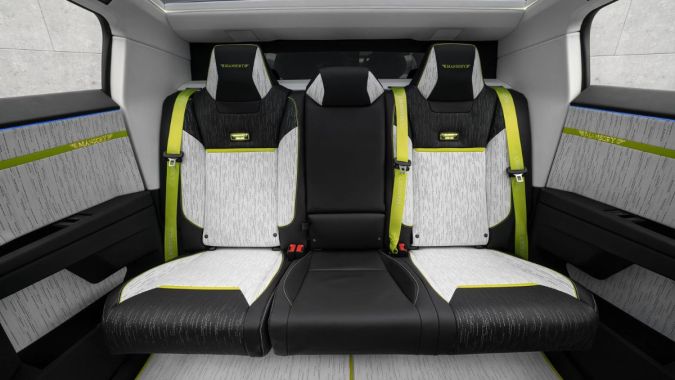El interior de la Tesla Cybertruck Elongation