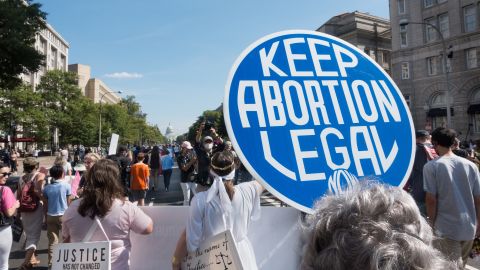 Eliminan la prohibición del aborto a las 15 semanas de gestación en Arizona