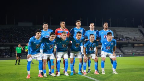 Ciudad de México, 23 de febrero de 2025. Foto de equipo de Cruz Azul, durante el partido correspondiente a la jornada 8 del torneo Clausura 2025 de la Liga BBVA MX, entre la Máquina Celeste del Cruz Azul y los Gallos Blancos del Querétaro, realizado en el estadio Olímpico Universitario. Foto: Imago7/