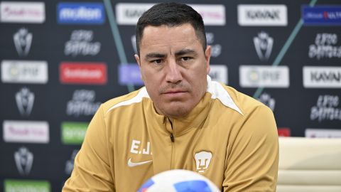 Juárez al mando de los Pumas de la UNAM.