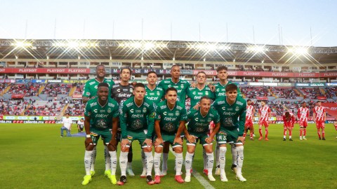 Aguascalientes, Aguascalientes, 14 de marzo de 2025. Foto de equipo de León, durante el partido correspondiente a la jornada 12 del torneo Clausura 2025 de la Liga BBVA MX, entre los Rayos del Necaxa y los Esmeraldas del León, realizado en el estadio Victoria. Foto: Imago7/ Pablo Ramírez