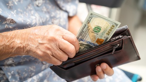 ¿Cómo impactará la nueva política de sobrepagos del Seguro Social en los jubilados?