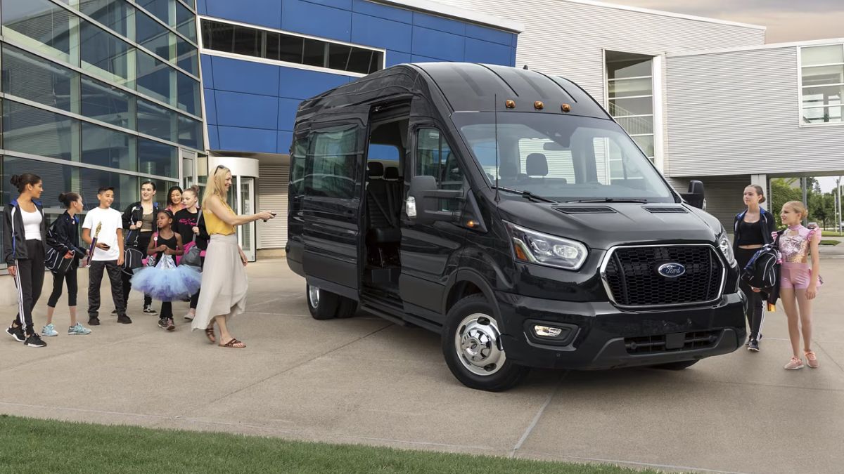 Nueva Ford Transit 2025: más tecnología y versatilidad