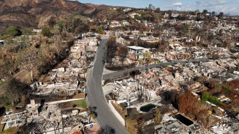 An aerial view shows the devastation left by the Palisades Fire in the Pacific Palisades section of Los Angeles, Monday, Jan. 27, 2025. (AP Photo/Jae C. Hong)