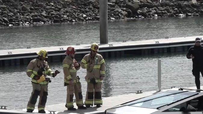 Una Tesla Cybertruck se hundió en California