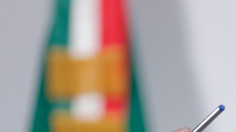 Secretario de Economía de México viaja por cuarta vez a EE.UU. para intentar frenar los aranceles del 2 de abril