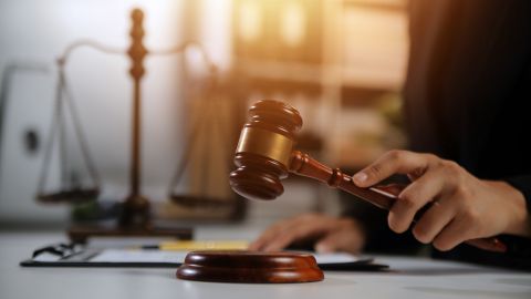 Short permanece bajo custodia del Servicio de Alguaciles de Estados Unidos y será sentenciada por el juez del Tribunal de Distrito de Estados Unidos J. Randal Hall