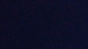 Julia Stiles posando