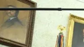 Un grupo de periodistas pudo seguir la acalorada discusión desde entro del Despacho Oval.