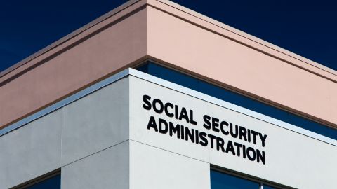 El Seguro Social cambió la medida de identificarse en persona en sus oficinas en algunos casos