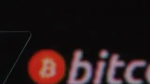 Trump ha cambiado de opinión respecto a las criptomonedas, que en 2021 calificó de "estafa".