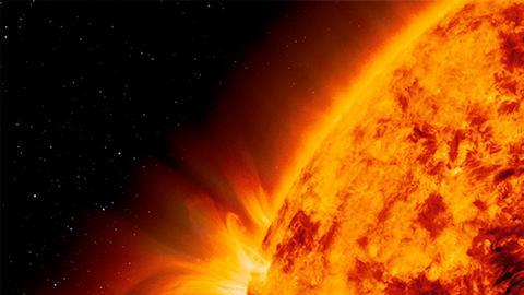 El satélite Solar Orbiter frente al Sol.