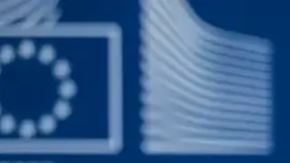 UE suspende por 90 días contramedidas a aranceles de EEUU