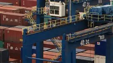 China condena el "acoso económico" de EE.UU.