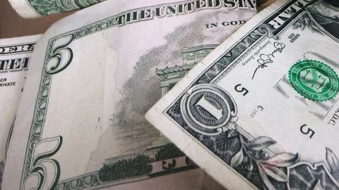 Los estadounidenses han pagado más de $400 millones en tarifas ocultas en remesas.