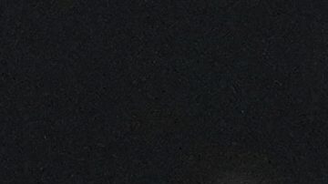 Raúl Jiménez en un duelo contra el Manchester United.