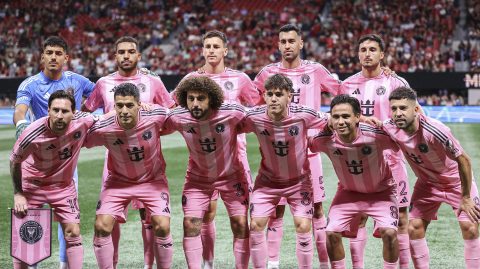 El Inter Miami tendrá productos con los personajes de Plaza Sésamo.