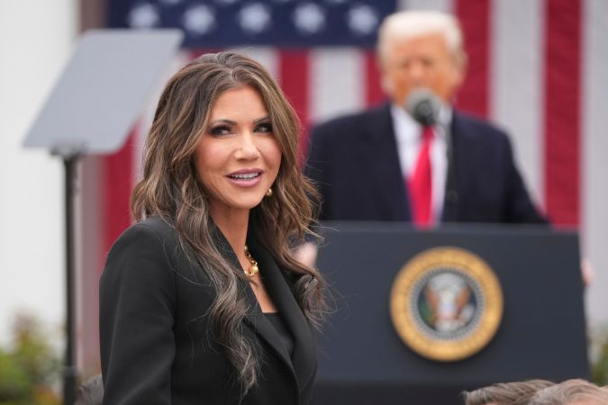 Sospechoso de robar el bolso de Kristi Noem es un migrante indocumentado