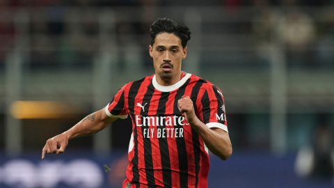 AC Milan's Tijjani Reijnders runs during the Serie A soccer match between AC Milan and Fiorentina at the San Siro stadium, in Milan, Italy, Saturday, April 5, 2025. (AP Photo/Antonio Calanni)