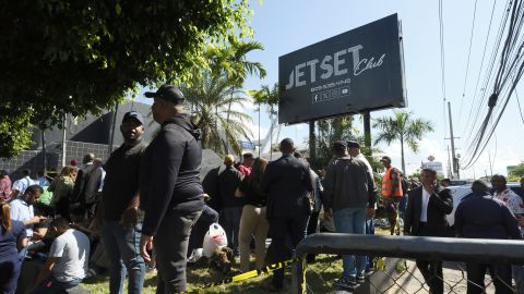 Aumentan a 44 los muertos al desplomarse el techo de una discoteca en Santo Domingo