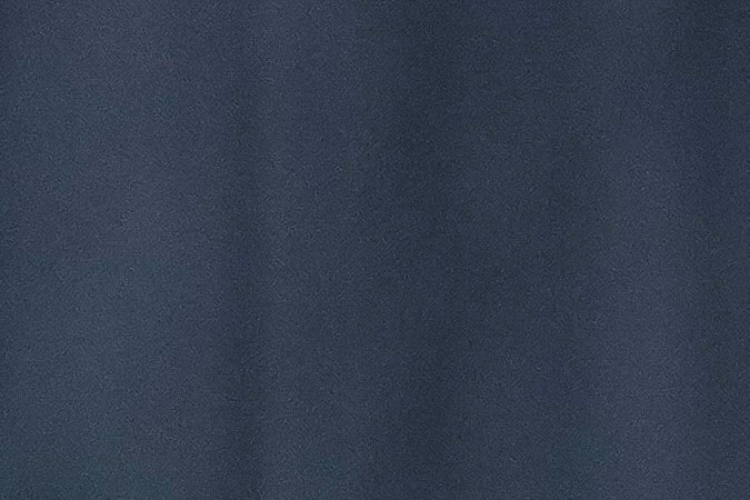 Hoy por hoy, Claudia Schiffer demuestra que reinventarse también puede ser un acto de elegancia.