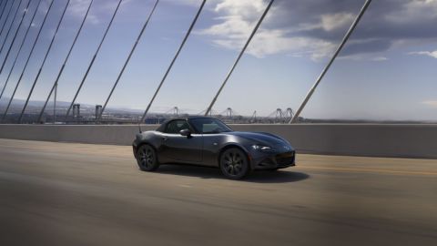 El Mazda Miata NE será manual