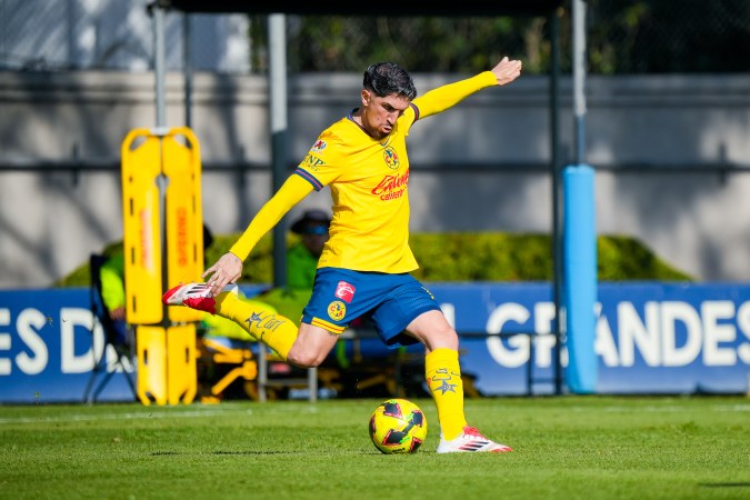 Ciudad de México, 28 de enero de 2025. Diego Valdés, durante el partido correspondiente a la jornada 4 del torneo Clausura 2025 de la Liga BBVA MX categoría Sub23, entre las Águilas del América y el Atlético San Luis, realizado en Coapa. Foto: Imago7 / Diego Padilla