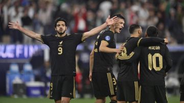 La selección de México subió dos puestos en ránking FIFA.