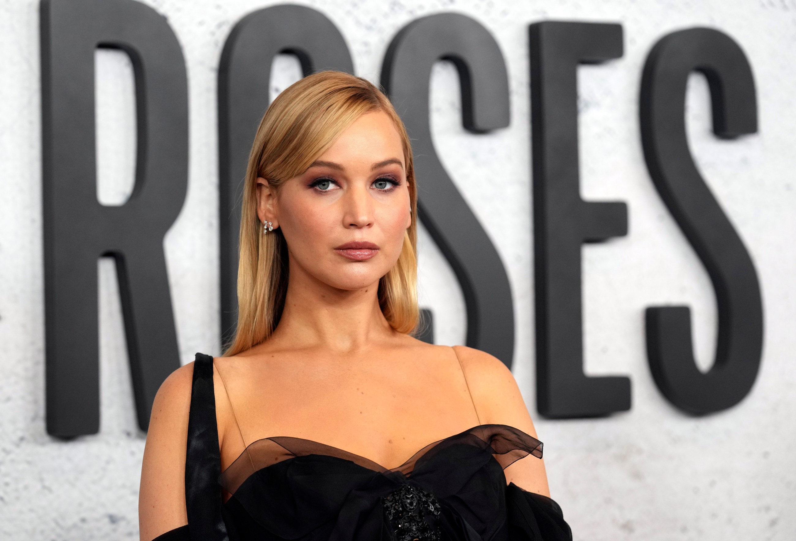 La actriz Jennifer Lawrence ya es mamá - Los Angeles Times, image size:2600x1769