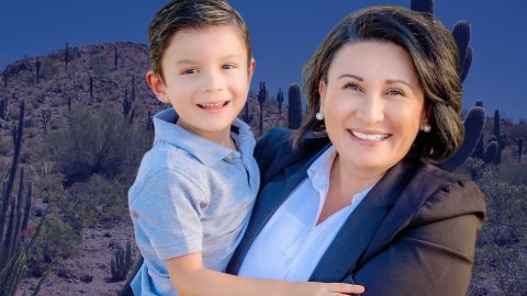 JoAnna Mendoza es veterana de la Marina.