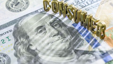 La confianza del consumidor a la baja en abril
