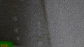 Carlos Lomeli posa para un retrato en el negocio Tacos El Rey 2 en Fullerton.