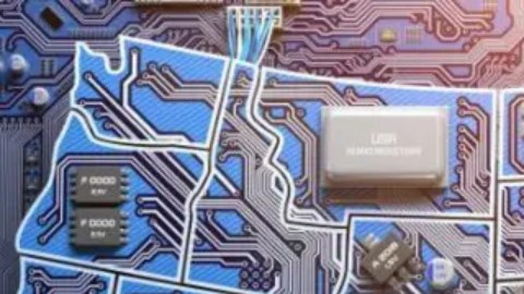Estados Unidos quiere recuperar terreno en la carrera por la producción de chips.