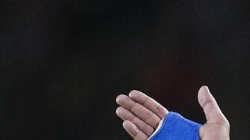 BARCELONA, 30/04/2025.- El delantero brasileño del Barcelona Raphinha durante el encuentro correspondiente a la ida de las semifinales de la Liga de Campeones que disputan hoy miércoles FC Barcelona e Inter en el estadio Olímpico Lluis Company, en Barcelona. EFE/ Siu Wu