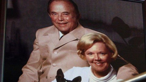 Joan Kroc, la mujer que donó tanto dinero con la fortuna del fundador de McDonald's que fue apodada "Santa Juana de los Arcos Dorados"