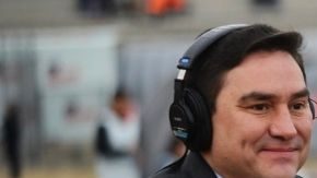 Ciudad Juárez, Chihuahua, 17 de febrero de 2018. Jorge Pietrasanta y Dionisio Estrada comentaristas de ESPN, durante el juego de la jornada 9 del torneo Clausura 2018 de la Liga de Ascenso Bancomer MX, entre Bravos de Juárez y Venados de Mérida, celebrado en el estadio Olimpico Benito Juárez. Foto: Imago7/Jose Zamora