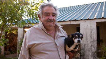 5 momentos en la vida de José "Pepe" Mujica relatados por él mismo a la BBC (y un pedido para su muerte)