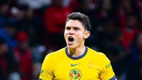 Toluca, Estado de México, 30 de noviembre de 2024. Israel Reyes en festejo, durante el partido de vuelta de los Cuartos de Final del torneo Apertura 2024 de la Liga BBVA MX, entre los Diablos Rojos del Toluca y las Águilas del América, celebrado en el estadio Nemesio Diez. Foto: Imago7 / Diego Padilla