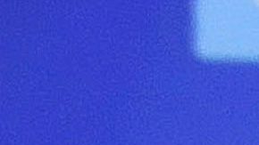 Sergio Ramos, Cristiano Ronaldo y Luka Modric posan junto a Florentino Pérez con sus trofeos a mejores jugadores de la campaña 2016-17 en sus respectivas líneas.