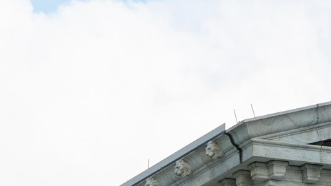 La Corte Suprema decidirá pronto sobre la visa humanitaria de unas 500,000 personas.